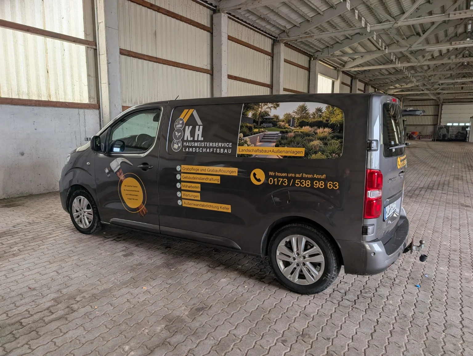 Fahrzeugbeschriftung · K.H. Hausmeisterservice