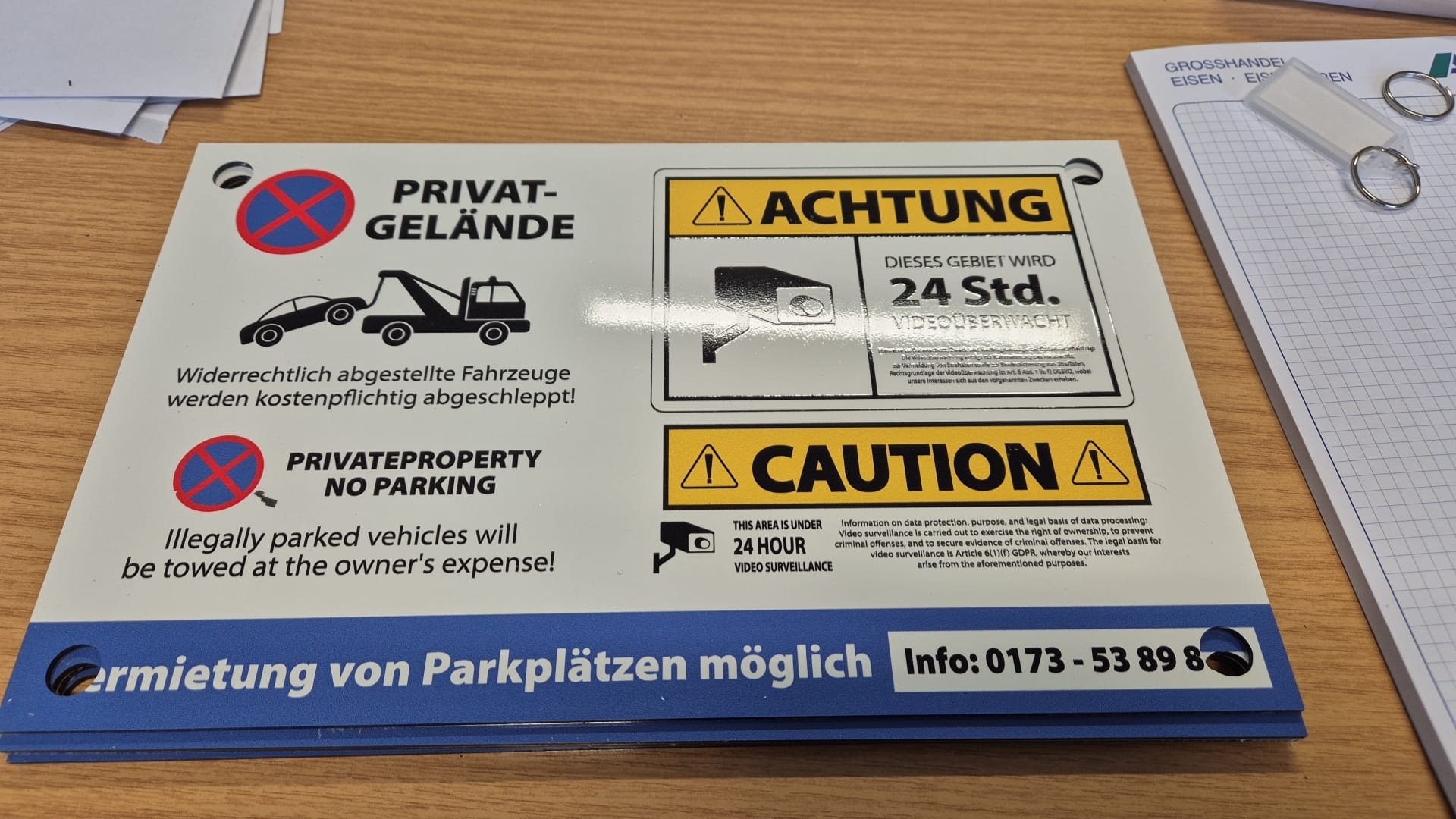 Firmenschild